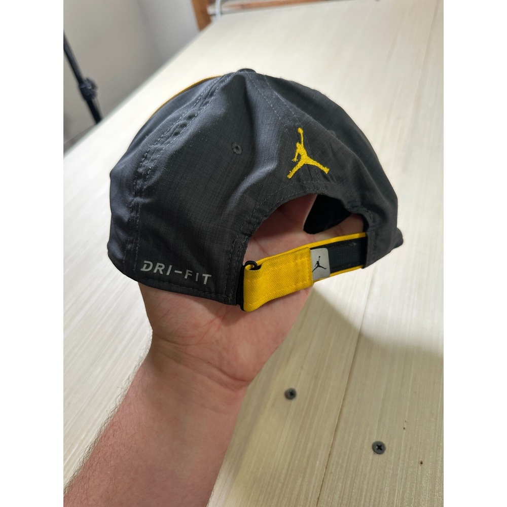 Nike Jordan Cap Men's‎ One Size Black Yellow Michigan Wolverines Football Hat - Picture 3 of 4